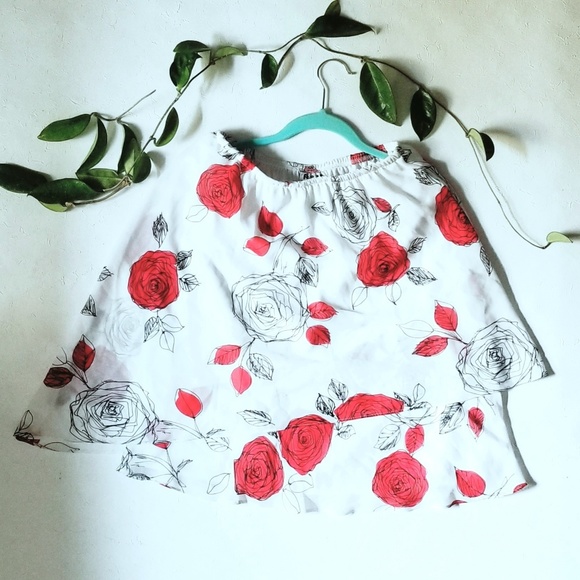 R & M Richards Dresses & Skirts - R & M Richard's A line layered rose skirt B1